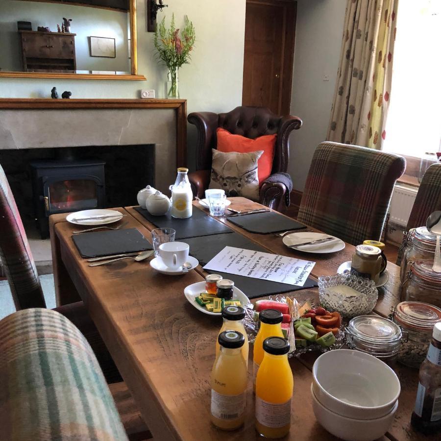 The Hollow Bed And Breakfast Great Longstone Eksteriør bilde